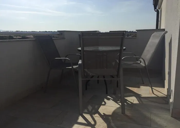 With A Parking Space - Mulo, Zadar - 15522 Врси